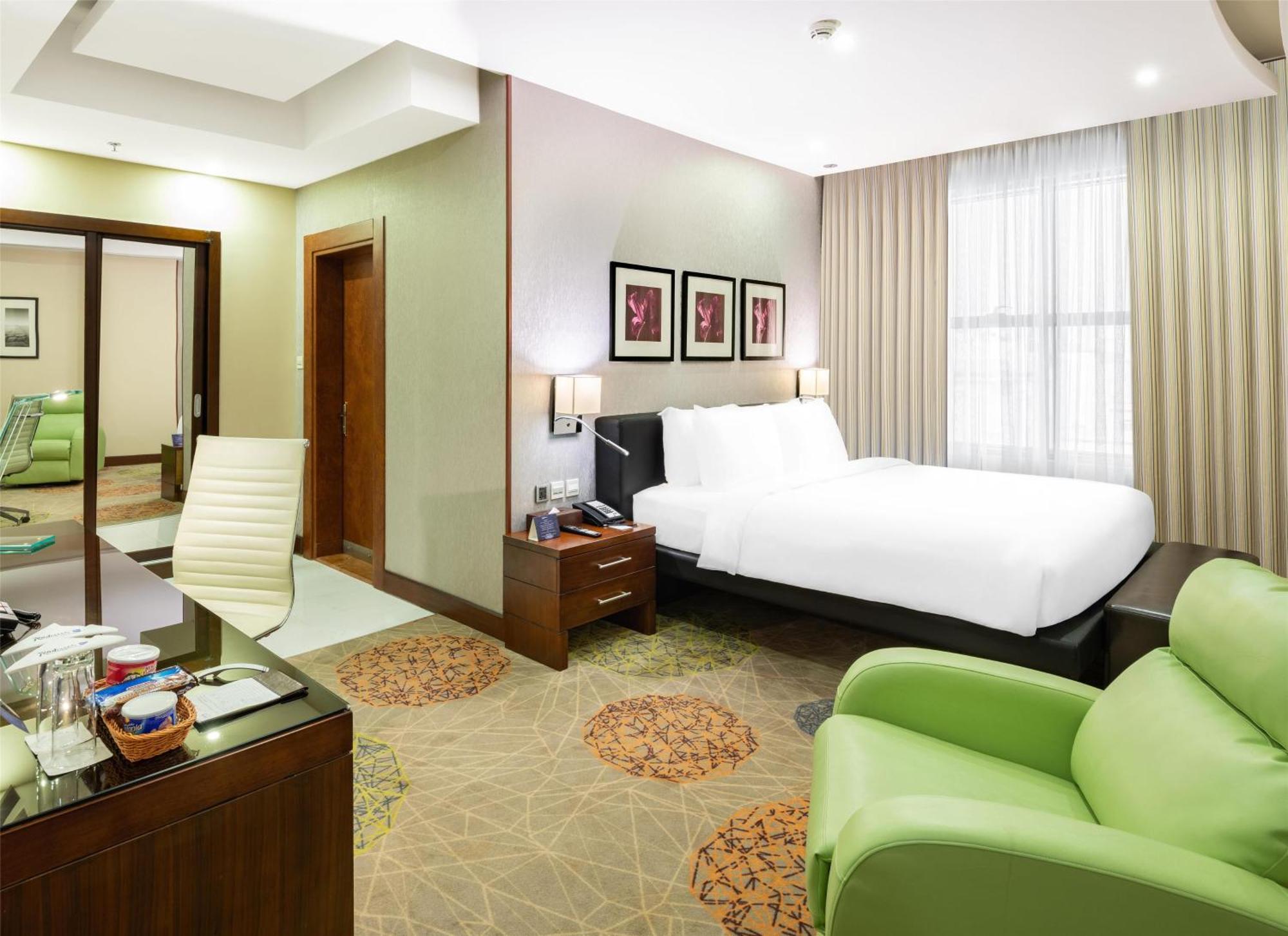 Radisson Blu Plaza Jeddah Ξενοδοχείο Εξωτερικό φωτογραφία
